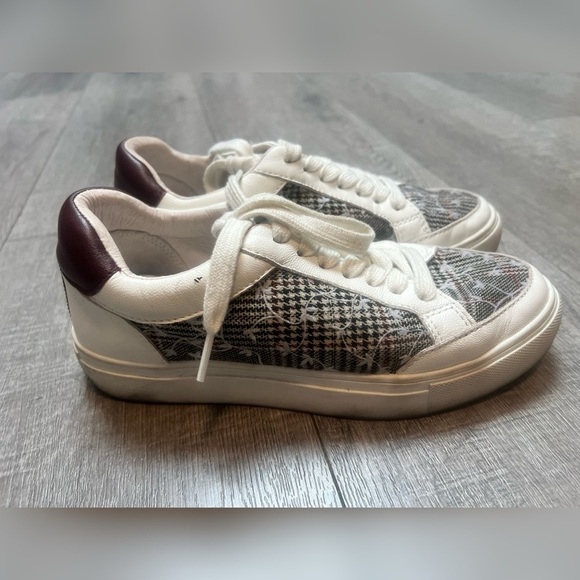 Birdies Cardinal Sneaker in Floral Plaid SOLD OUT Size 6.5 - Picture 3 of 5